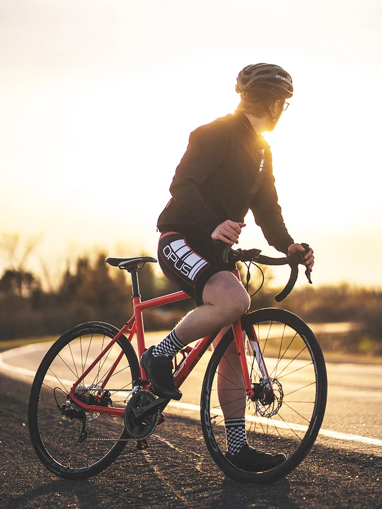 Alaçatı’da spor ve seyahat için birleştirici destinasyon ilk basamağı bisiklet yolculuğudur