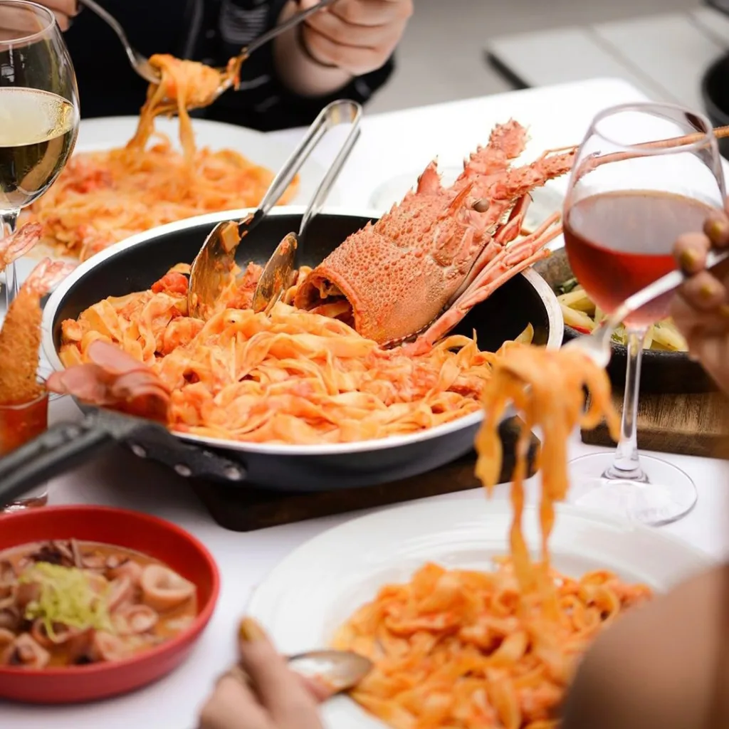 Restoranlar listesinden Ferdi Baba Alaçatı Köyiçi şubesindeki farklı lezzetler