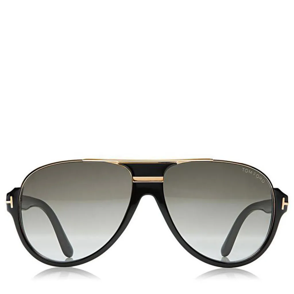 Tom Ford markasının siyah gold renkli 2023 modasına uygun aviator çerçeveli güneş gözlükleri