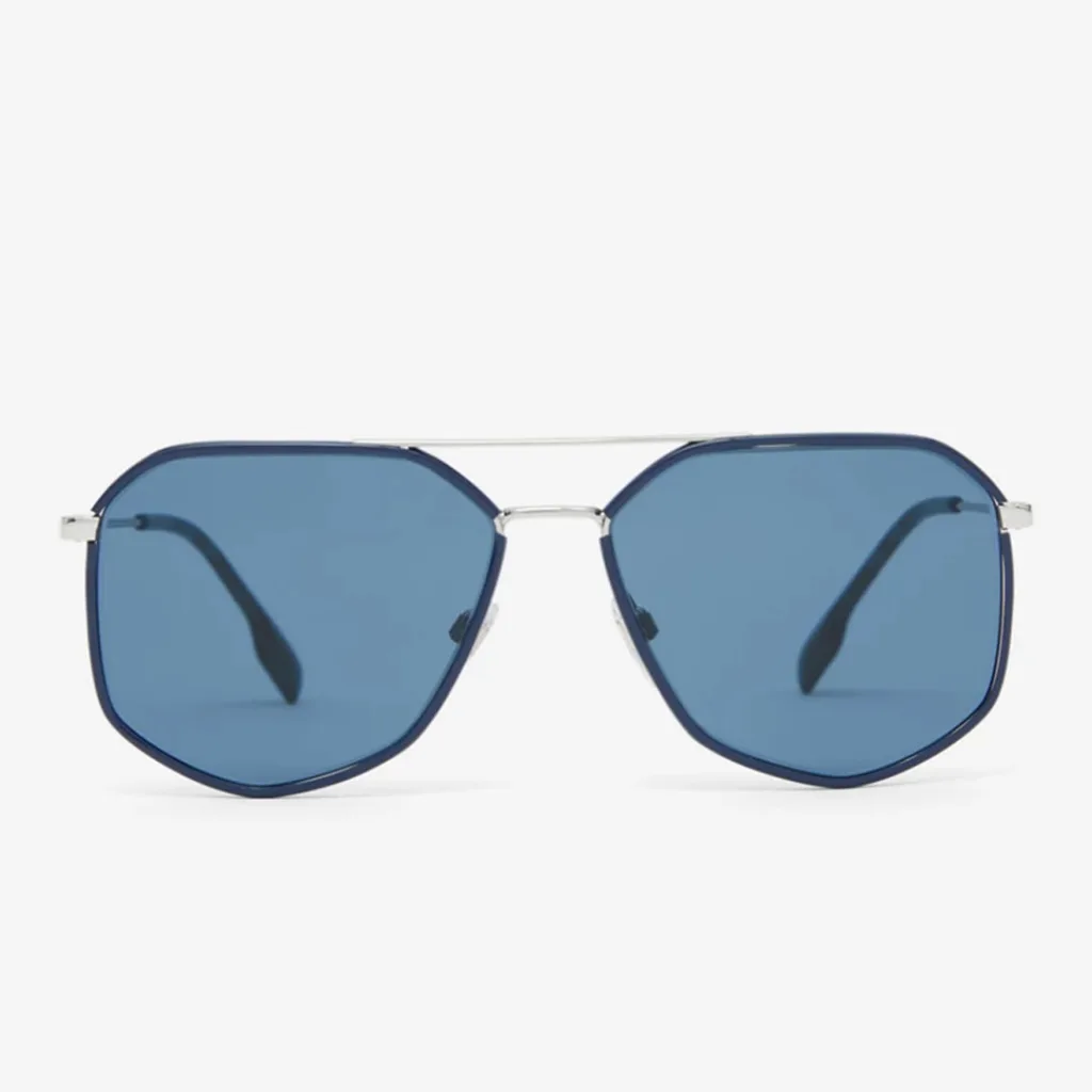Burberry markasının mavi renkli 2023 geometrik çerçeve modasına uygun güneş gözlükleri