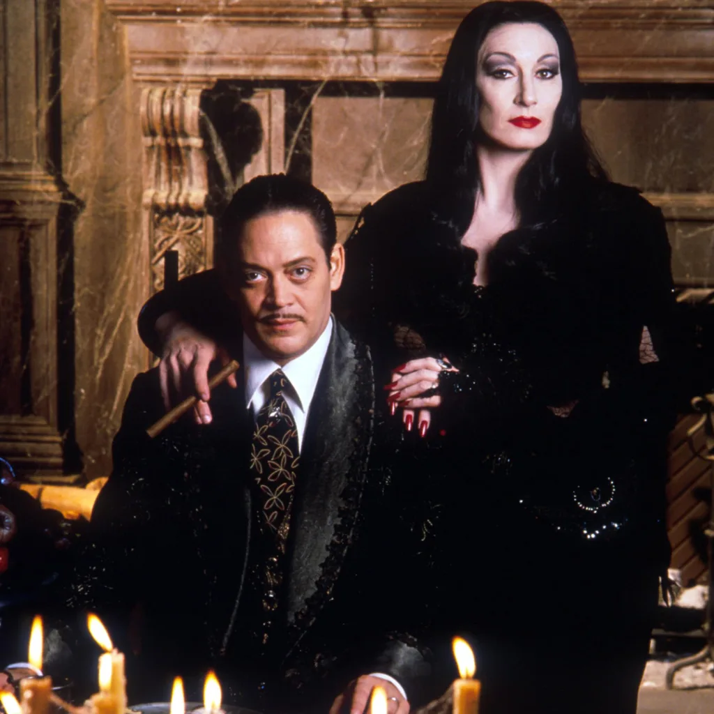 Gomez ve Morticia Addams çifti the Addams Ailesi dizisinden